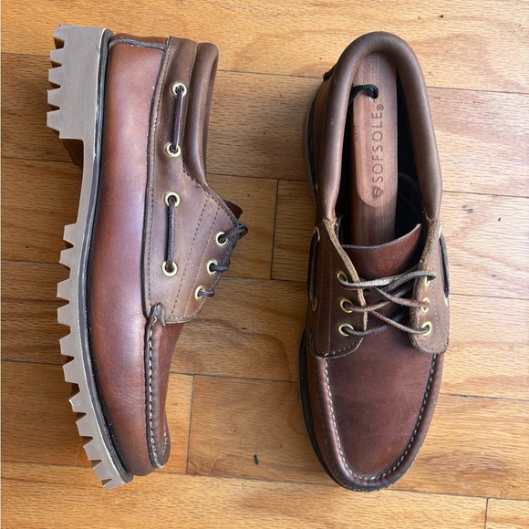 Russell Moccasin shoes w/ brand new Vibram Soles - Picture 1 of 4